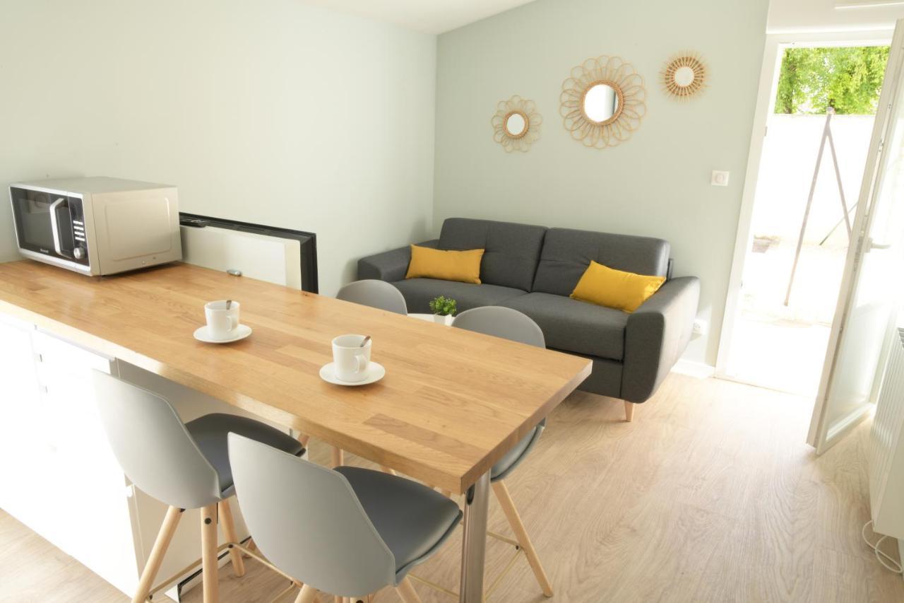 Appartement T2 - 28m2 avec cour, Netflix, stationnement à Angoulême Extérieur photo