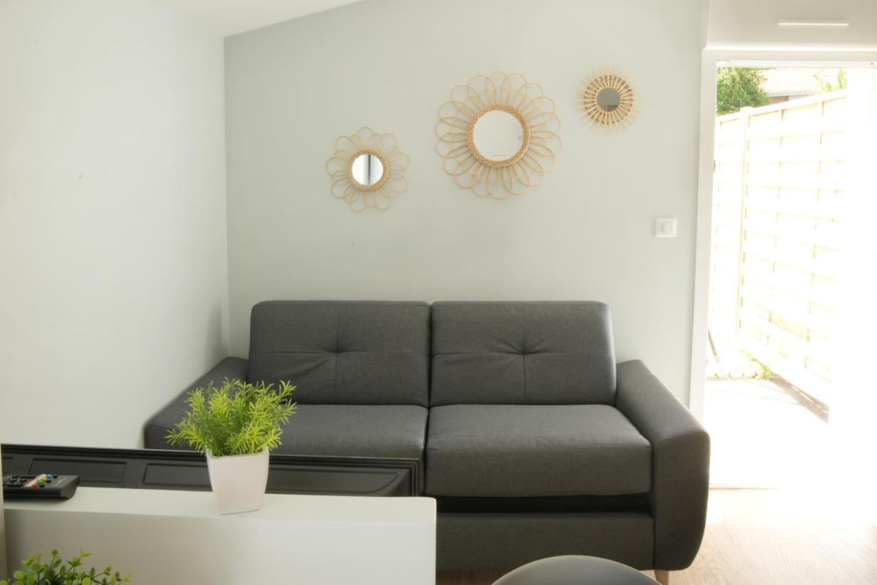 Appartement T2 - 28m2 avec cour, Netflix, stationnement à Angoulême Extérieur photo