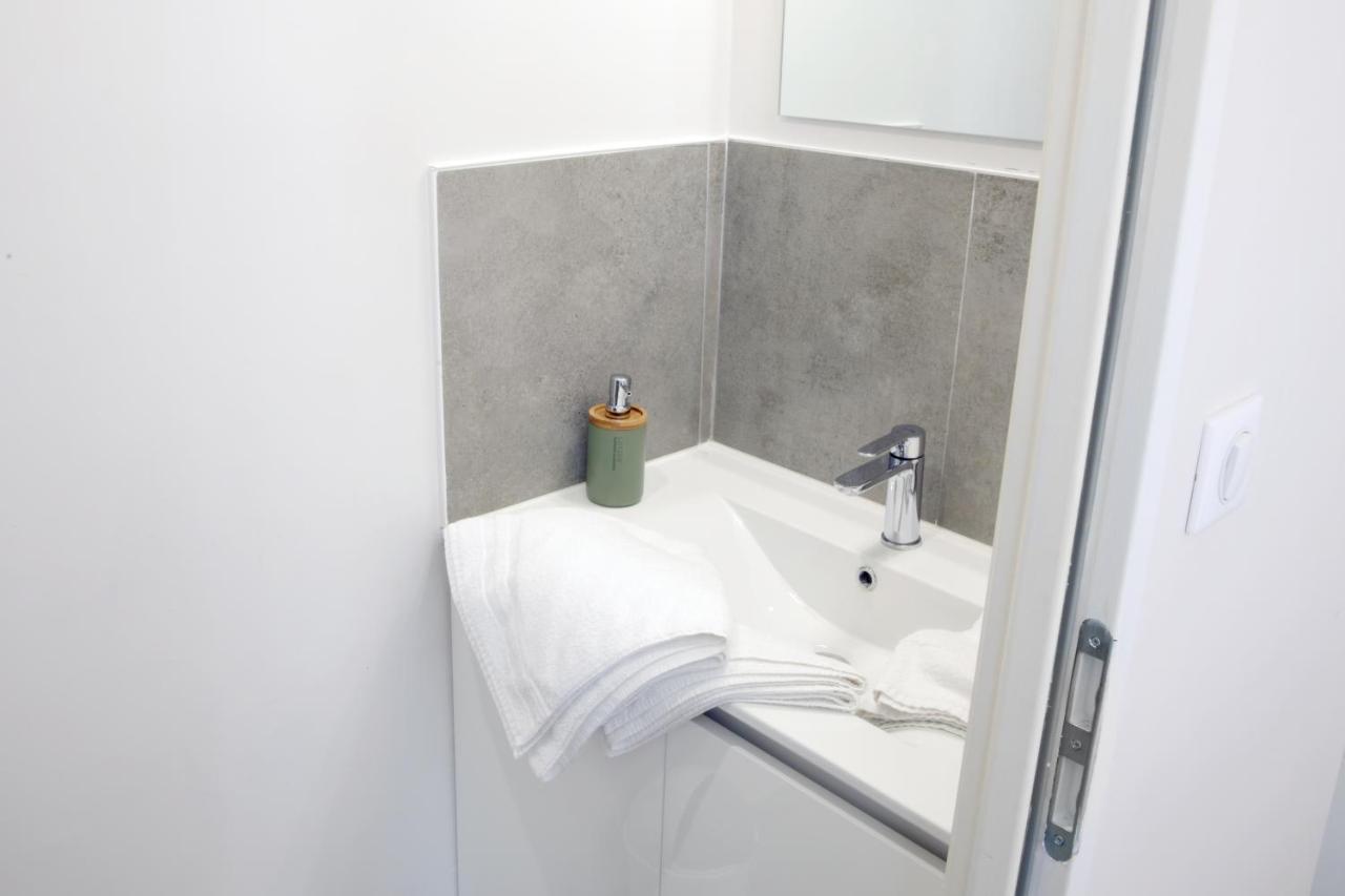 Appartement T2 - 28m2 avec cour, Netflix, stationnement à Angoulême Extérieur photo